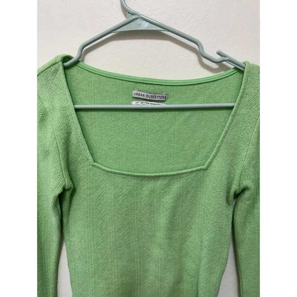 Urban Outfitters Green‎ Knit Square Neck Long Sleeve Crop Top Small